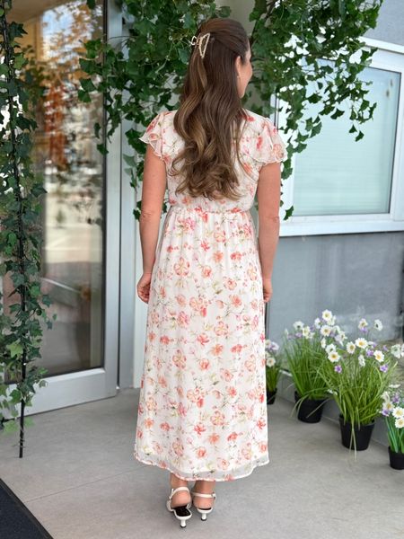 Hovedbilde EMMA LANG KJOLE FLOWER - CREAM
