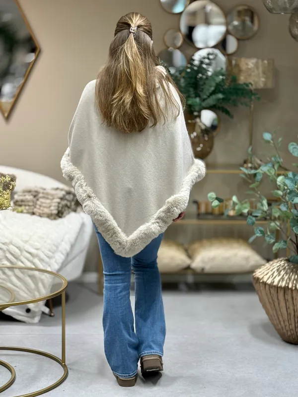PONCHO M/LUREX & FAKE FUR - SAND