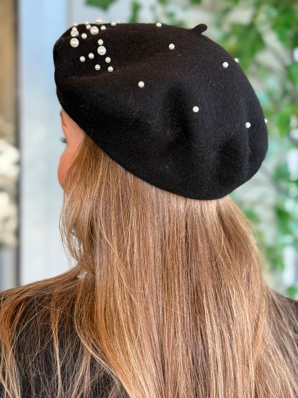 BERET M/PERLER - SORT