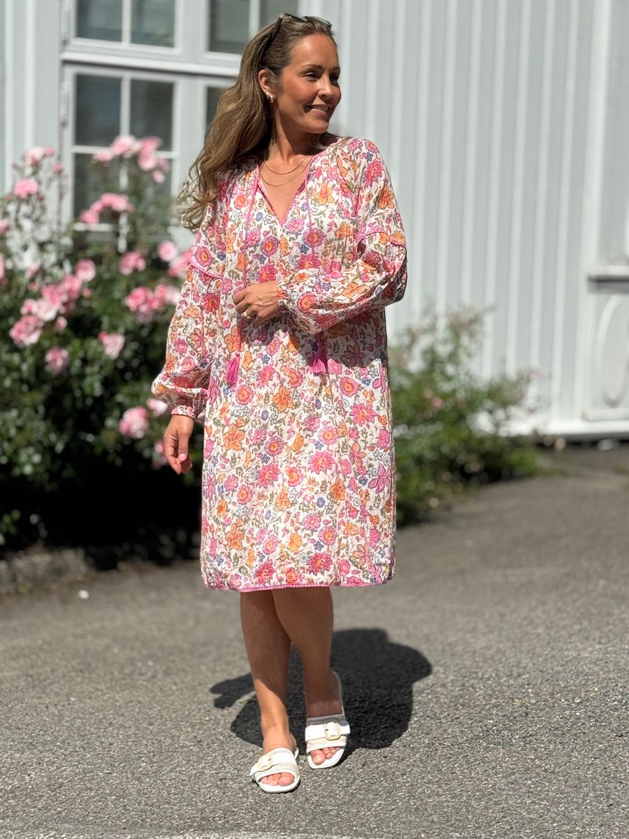 CARIN KJOLE TUTTIFRUTTI - ROSA