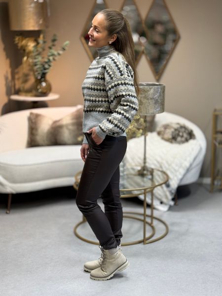 Hovedbilde GAIVA GENSER MØNSTERSTRIKK - GRÅ/BRUN