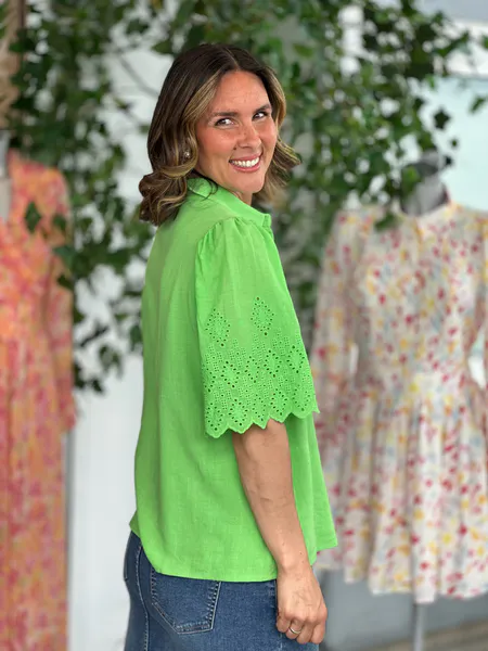 Hovedbilde LARA BLUSE - BUD GREEN