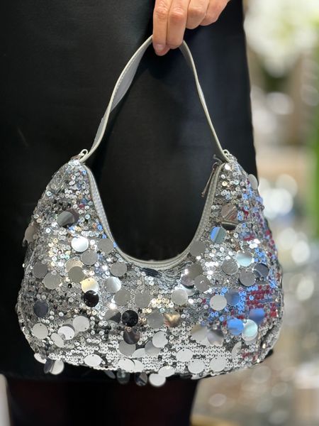 Hovedbilde MADDIE PALJETT VESKE - SØLV