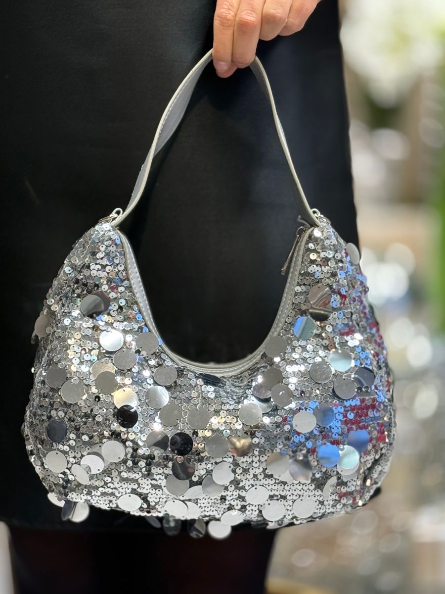 MADDIE PALJETT VESKE - SØLV