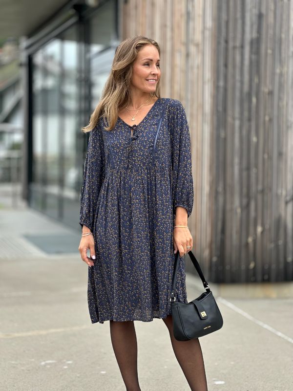 ADNEY KJOLE - NAVY/CAMEL