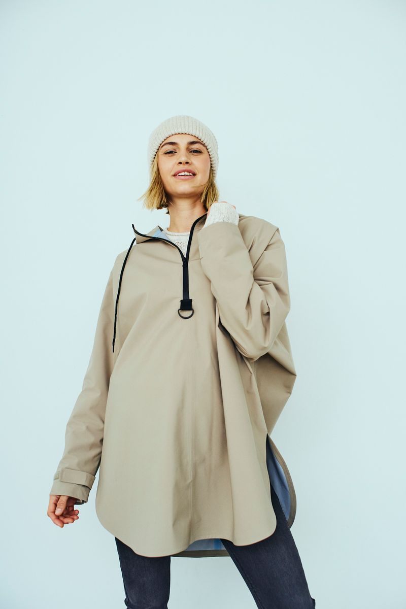 MOW OVERSIZE ANORAKK - SAND