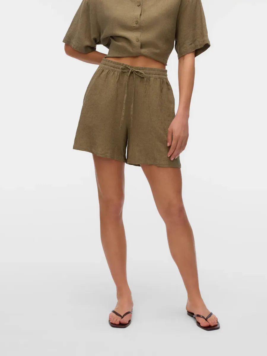 LINN SHORTS - OLIVEN