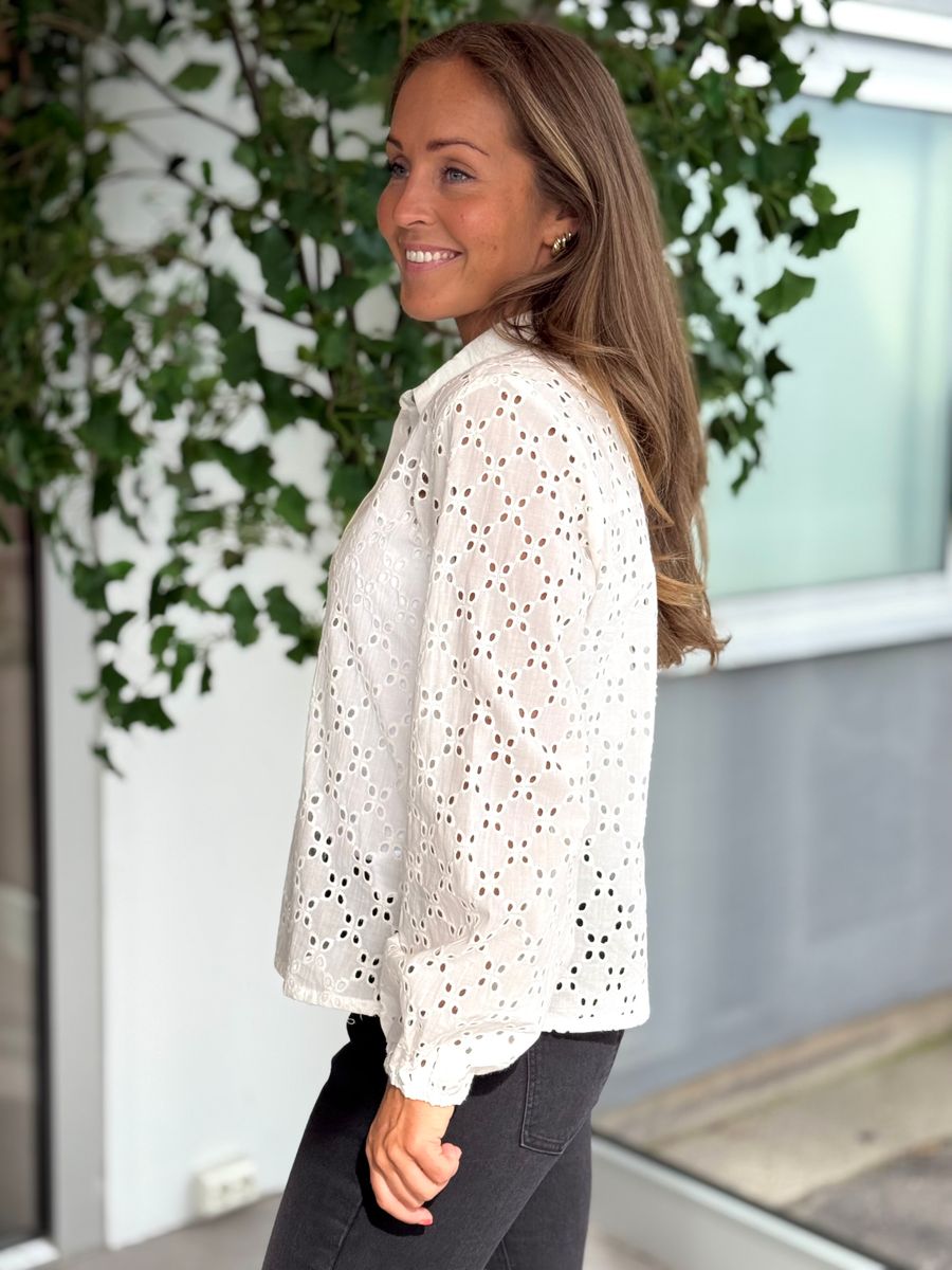 ISOLDE EMBRO SKJORTE - OFFWHITE