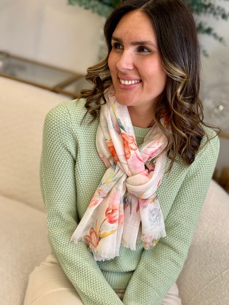 Hovedbilde DALO GENSER - LYS GRØNN