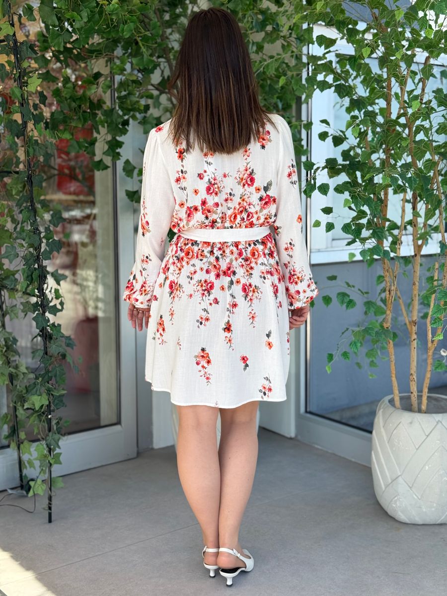 ELMA BAI KJOLE FLOWER - CREAM