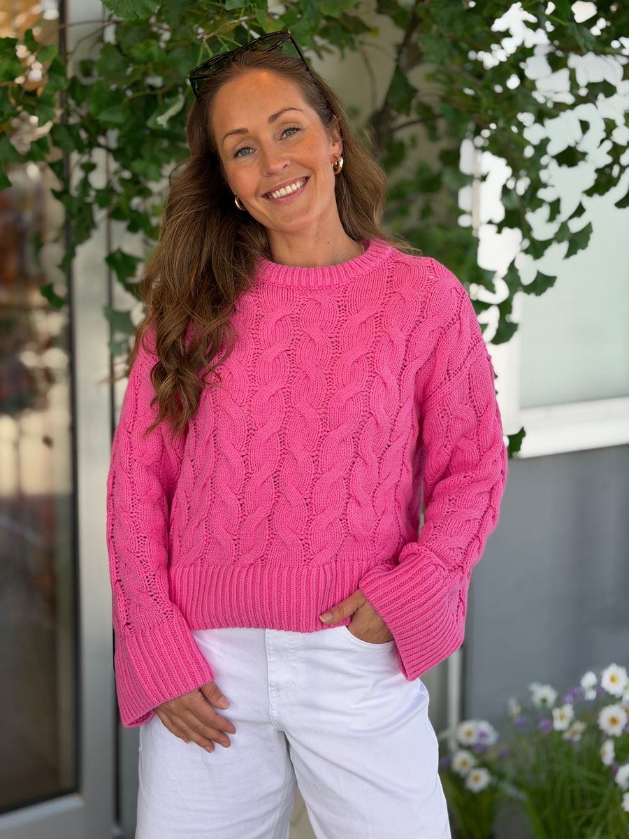 SVEA THEA CABEL KNIT - CERISE