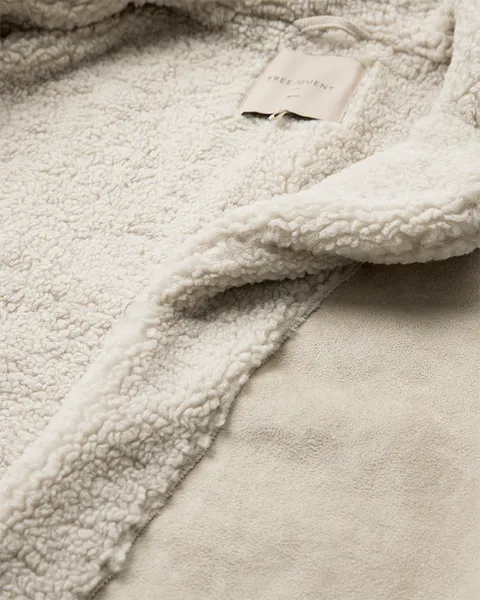 Hovedbilde LAMBY VEST - MOONBEAM