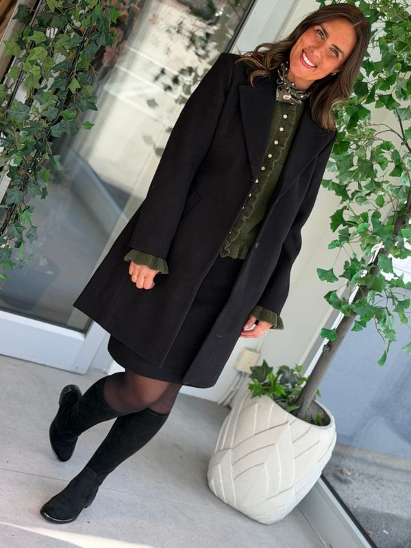 CLAUDIA KÅPE  - SORT