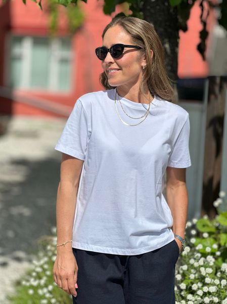 Hovedbilde NORA T-SHIRT - HVIT