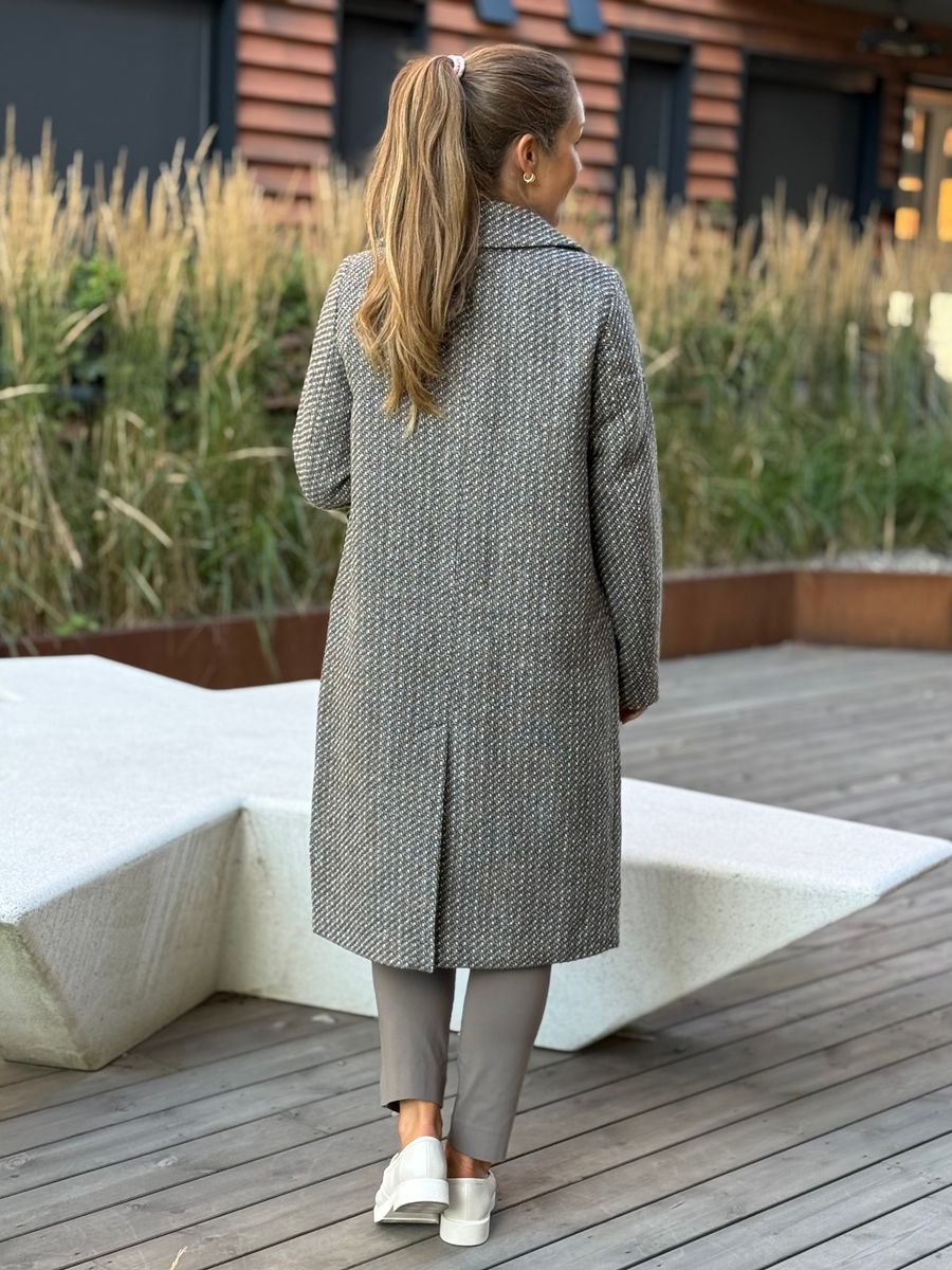 NADIM KÅPE - MULDVARP / MOONBEAM