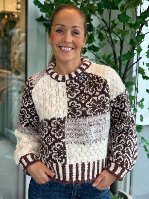 Hovedbilde FUSION KNIT GENSER - CREAM - BRUN / PLOMME