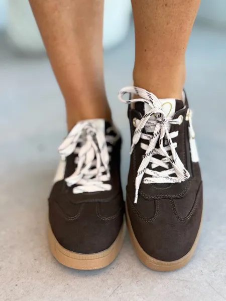 Hovedbilde SNEAKERS - BRUN/CREAM
