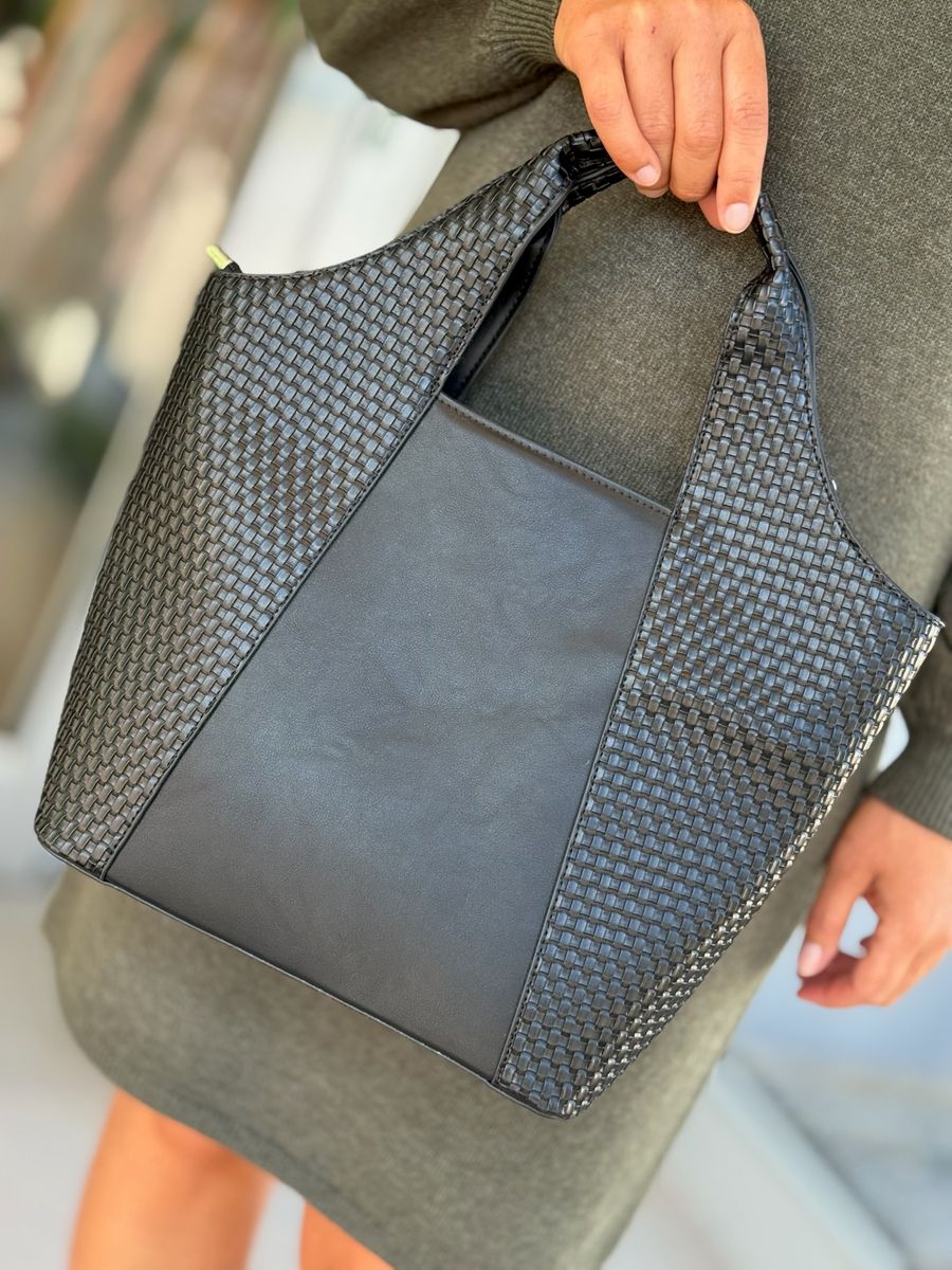 GINURLA VESKE FLETTET - SORT