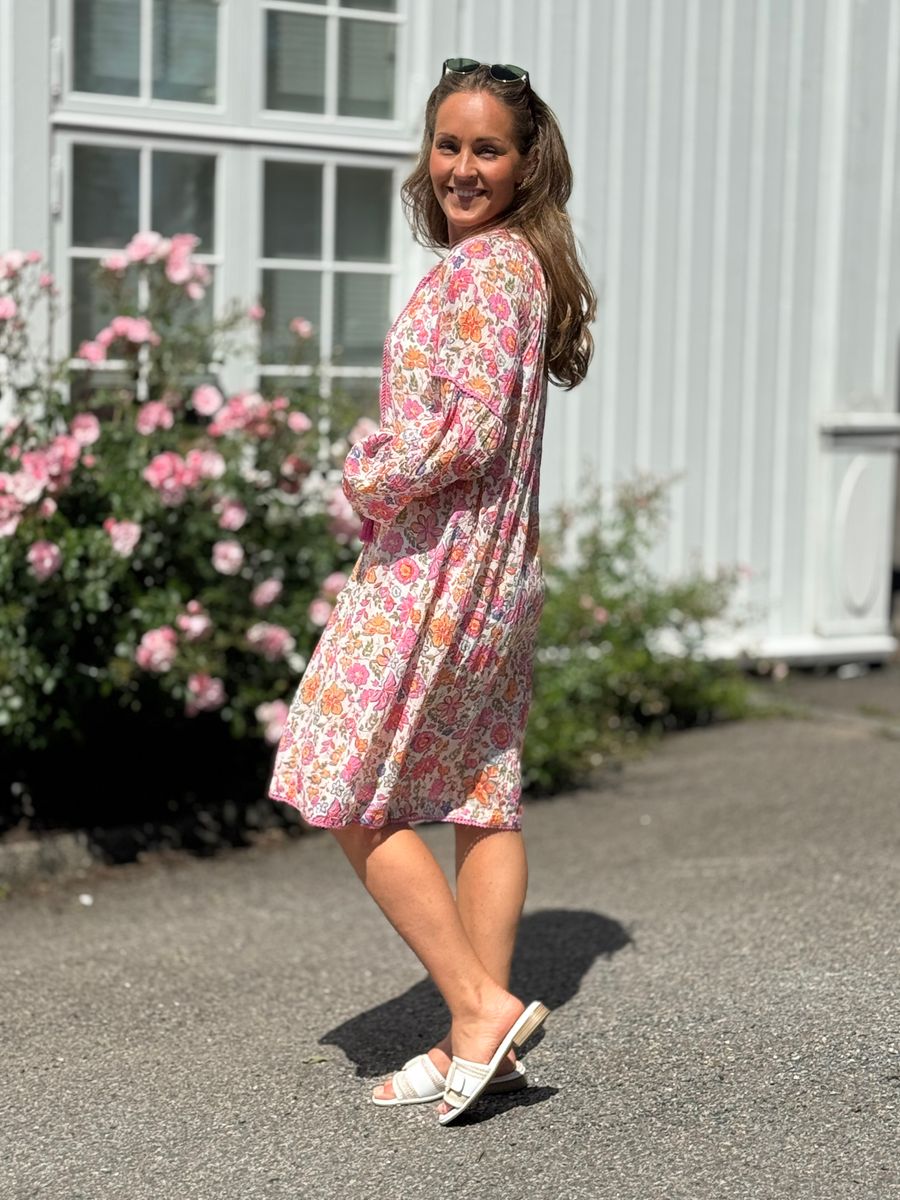CARIN KJOLE TUTTIFRUTTI - ROSA