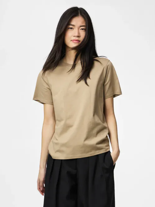 Hovedbilde RIA T-SHIRT - CAMEL
