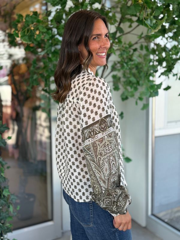 LYRIDA BLUSE FLOWER - CREAM/OLIVEN