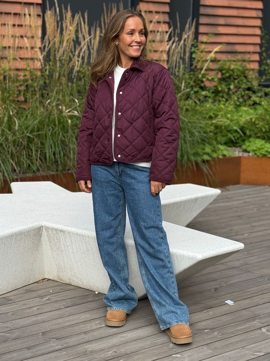 QUILA QUILTET JAKKE - PLOMME